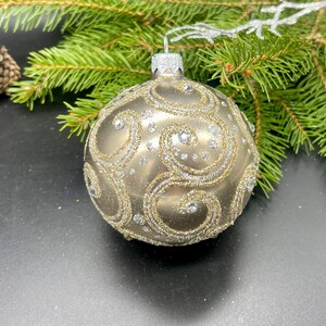 Hand-painted christmas glass ornaments,custom ornaments,Hand painted Christmas tree glass ornament, Christmas decoration 2024