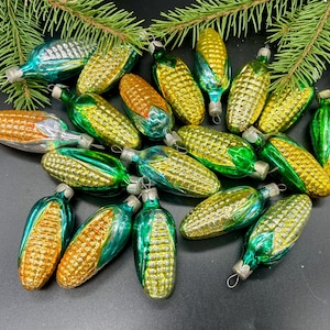 20 small corns glass Christmas ornaments, Antique Christmas  ornaments, 1950s Christmas, vintage Xmas, retro Christmas tree glass ornaments