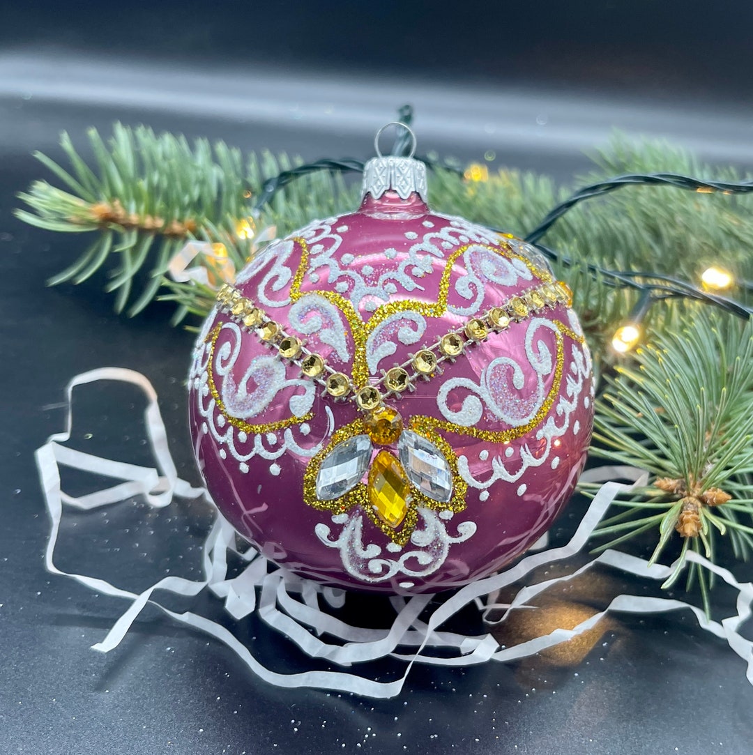 ピンクの手描きクリスマスガラスオーナメント、手作りクリスマスツリー