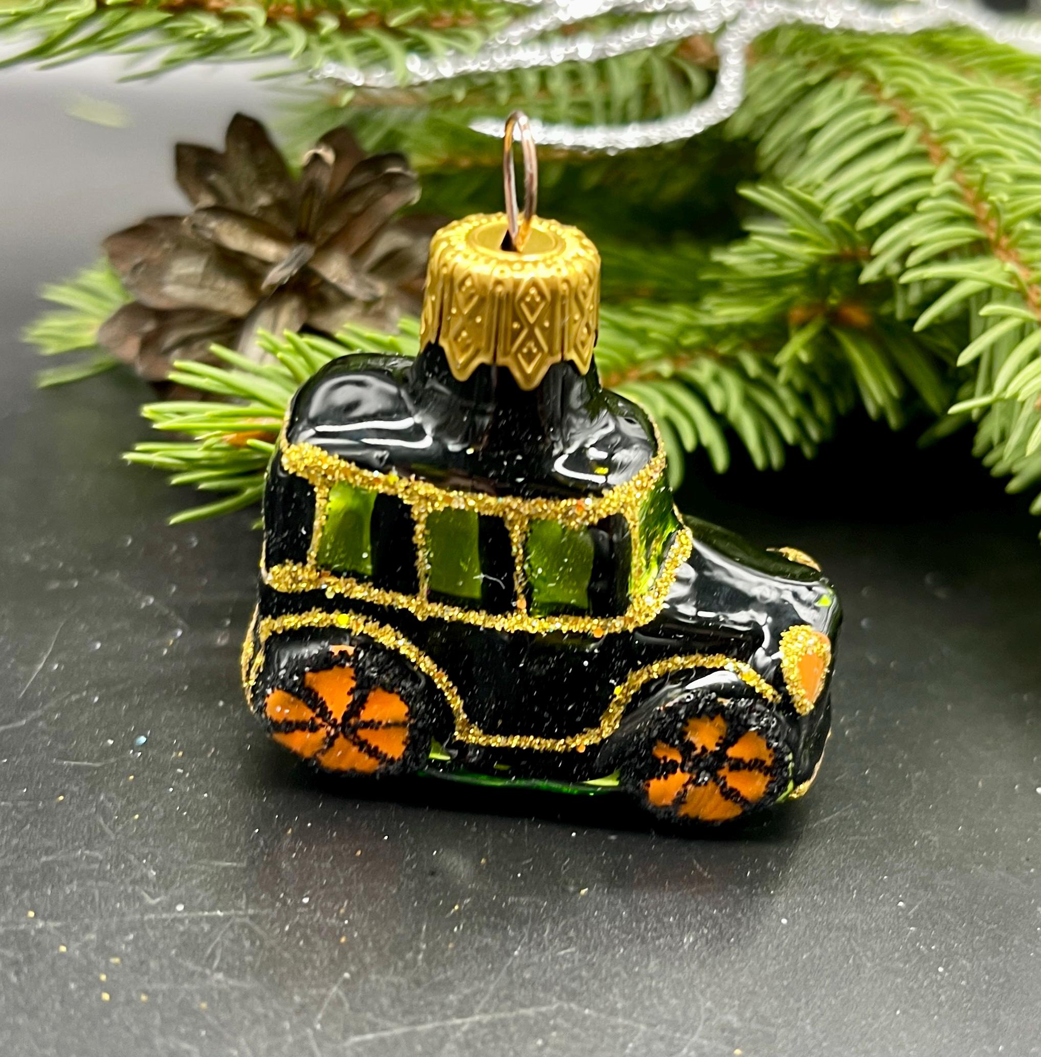 レトロな車のクリスマスガラスオーナメント、吹きガラスのクリスマス