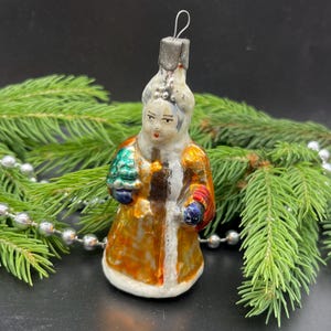 Vintage woman Christmas glass ornament , vintage christmas, Retro Christmas, 1950s christmas decoration, Gifts ideas, Holiday decor