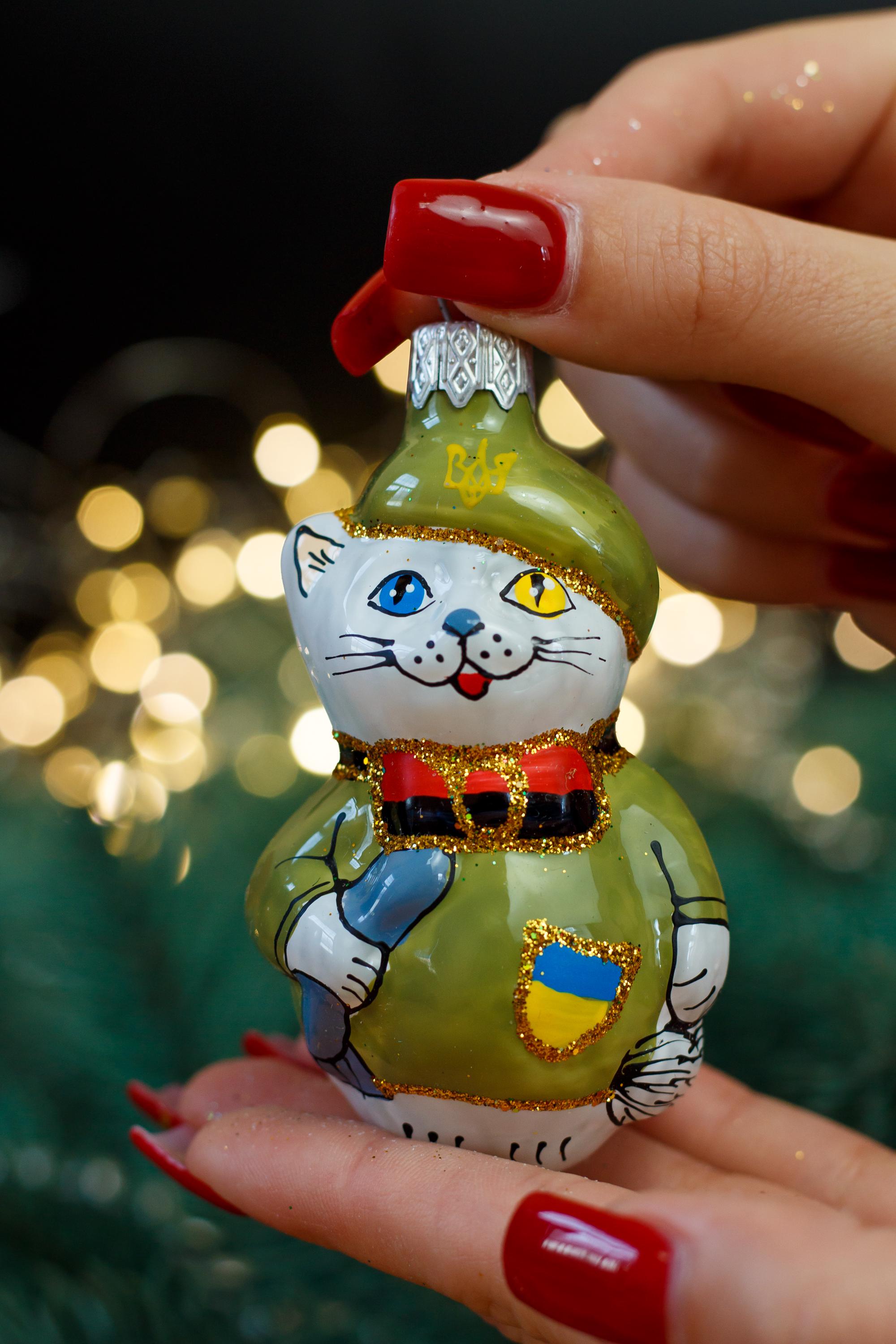 Katze Weihnachtsglasornamente, mundgeblasene Glasweihnachten, handgemachte Weihnachtsglasverzierung, Weihnachtsdekoration Weihnachtsgeschenk 2025