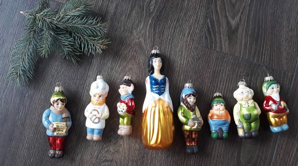 seven dwarfs christmas tree decorations