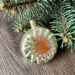 Sunflower Antique glass Christmas ornament, Christmas glass ornaments, 1960s Christmas, vintage Christmas, Christmas tree glass ornament