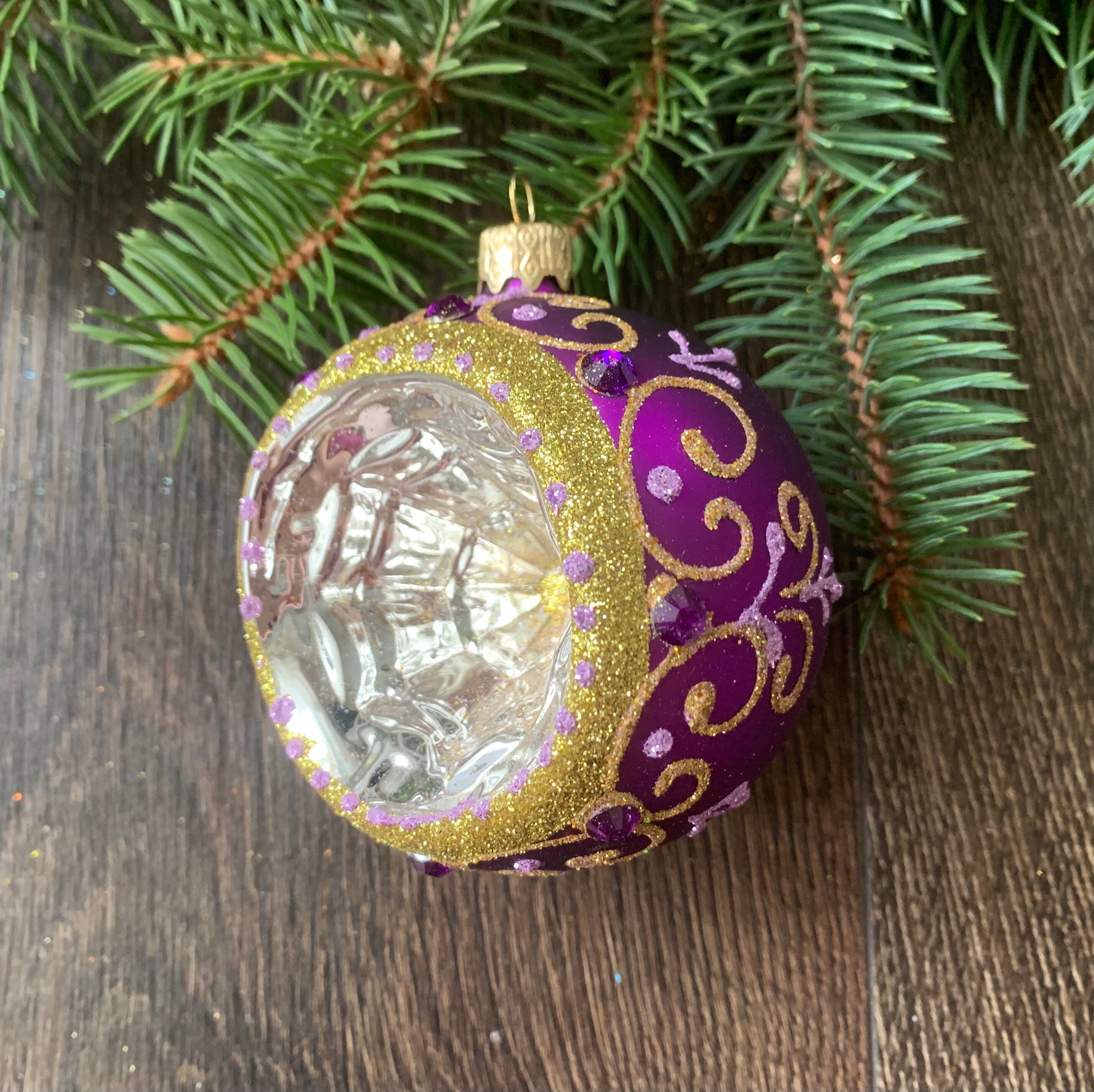 Ornament, glass / enamel / velveteen ribbon / gold-finished copper / brass  / steel, clear and multicolored, 3-inch round with holly design. Sold  individually. - Fire Mountain Gems and Beads