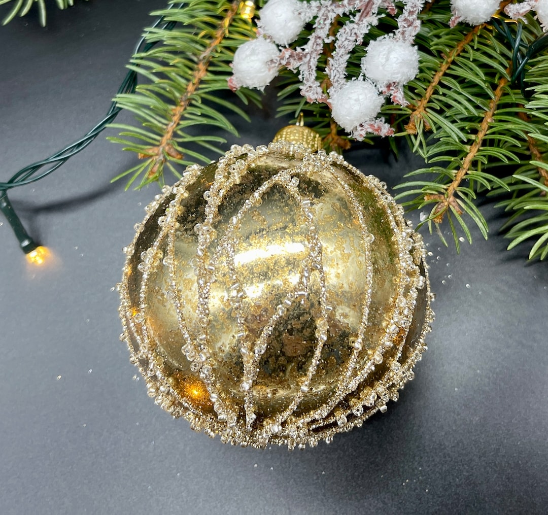 ゴールドの手描きクリスマスオーナメント、カスタムオーナメント