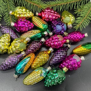 20 small glass Christmas ornaments, Antique Christmas  ornaments, 1950s Christmas, vintage Xmas, retro Christmas tree glass ornaments
