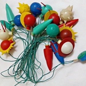 Christmas Garland, Christmas ornaments, vintage christmas,Retro Christmas,1950s christmas,Christmas decoration, Antique Christmas ornament
