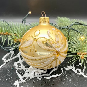 Gold Hand-painted christmas glass ornaments ,Handmade Christmas tree glass ornament, Xmas 2025,Winter decor,Gifts ideas,Handmade glass ball