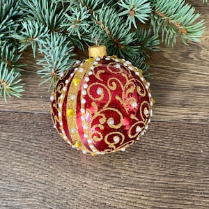 Red hand-painted christmas glass ornaments,custom ornaments,Hand painted Christmas tree glass ornament ,Christmas decoration 2022