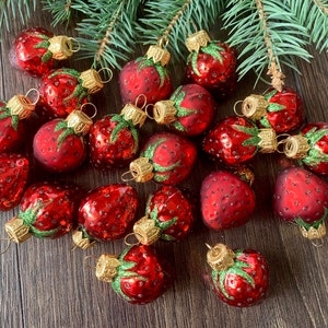 20 Strawberries glass Christmas ornaments,Christmas glass ornament,1950s Christmas,vintage Xmas,soviet Christmas tree glass ornament