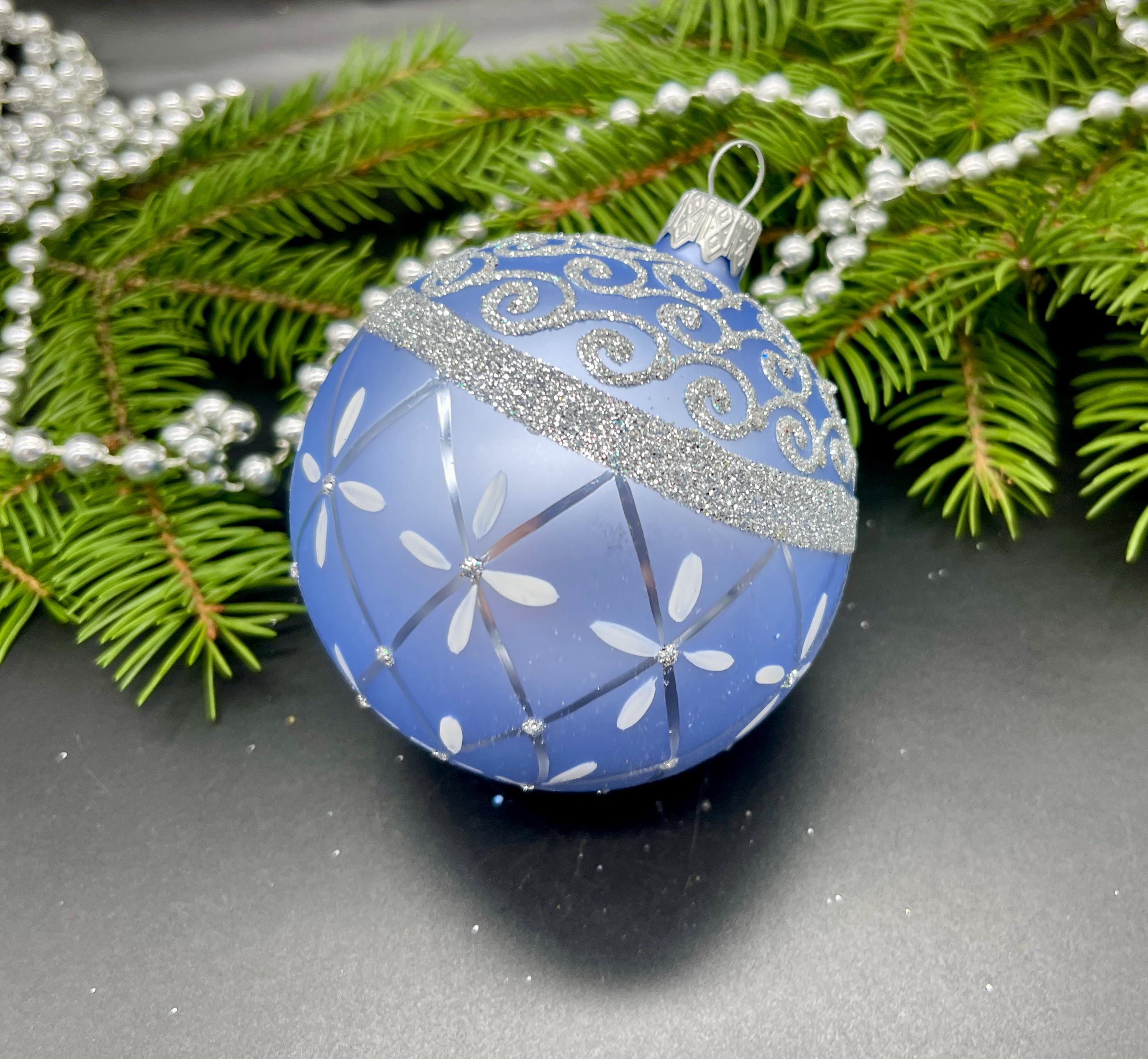 模様付きボール、手描きのクリスマスガラスオーナメント、カスタム