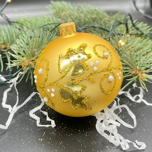 Gold Hand-painted christmas glass ornaments ,Handmade Christmas tree glass ornament, Xmas 2025, Winter decor,Gifts ideas,Handmade glass ball