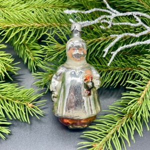 Enfeites de vidro para meninas, Natal vintage, Natal retrô, Decoração de Natal dos anos 1950, Ideias para presentes, Decoração de Natal, Enfeites pintados à mão