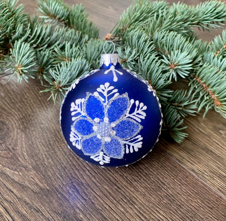 Blue hand-painted christmas glass ornaments,custom ornaments,Hand painted Christmas tree glass ornament ,Christmas decoration 2022