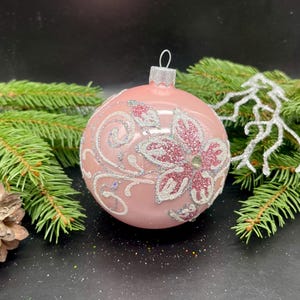 Ornement de Noël rose en verre soufflé, décoration de Noël, nouvelles décorations pour la maison, Noël 2025, décoration de vacances, idées cadeaux, décoration d'hiver