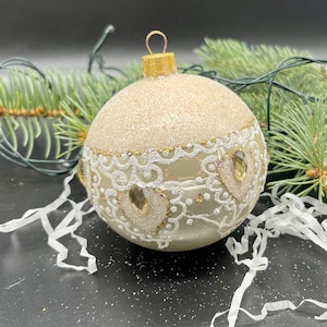 Beige Hand-painted christmas glass ornaments ,Xmas 2025, Winter decor, Gifts ideas, Holiday decor, Handmade Christmas glass ball