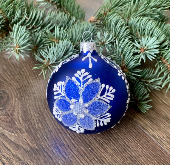 Blue hand-painted christmas glass ornaments,custom ornaments,Hand painted Christmas tree glass ornament ,Christmas decoration 2022