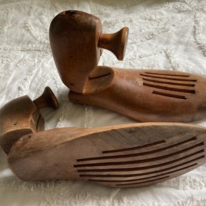 Set of 2 Vintage Wooden Shoe Forms / Shoe Lasts / Vintage Rustic ...