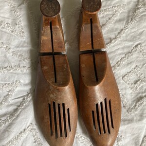 Set of 2 Vintage Wooden Shoe Forms / Shoe Lasts / Vintage Rustic ... Set of 2 Vintage Wooden Shoe Forms / Shoe Lasts / Vintage Rustic ...