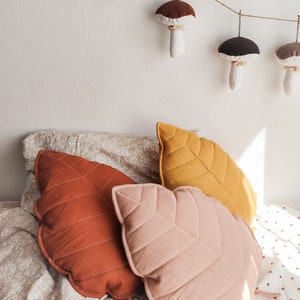 Leaf-Shaped Linen Cushion: 100% Natural Linen Home Decor