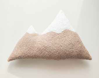 Mountain Cushion, mountains shaped cushion, mountain pillow, mounitain decoration, forest cushion
