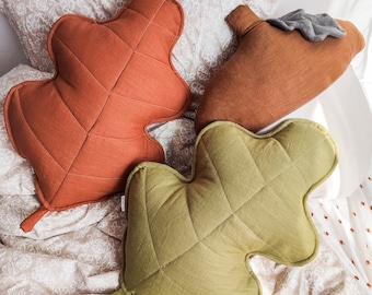 Linen oak leaf cushion, autumn pillow, leaf pillow, cloth leaf cushion