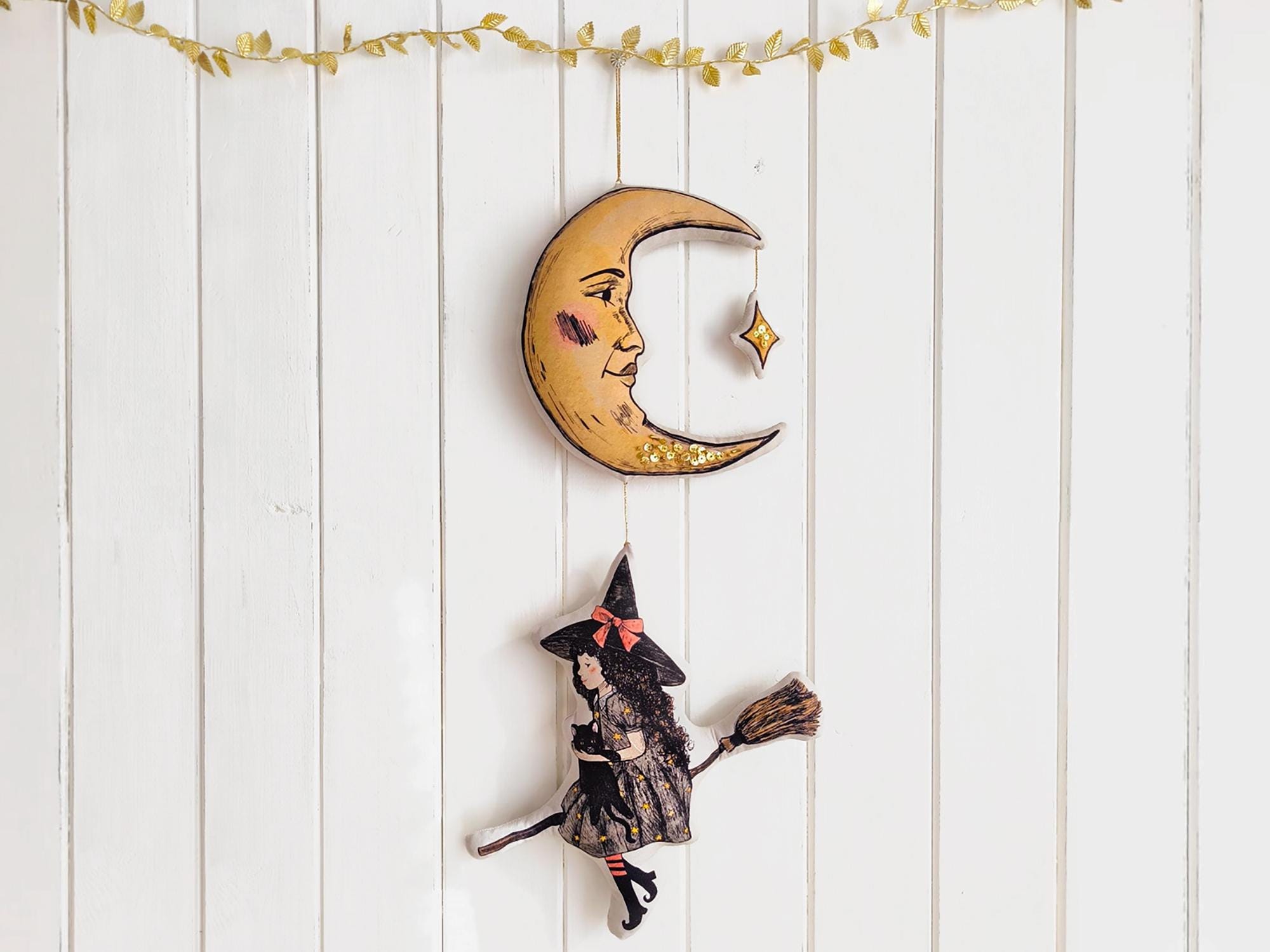 Witch and Moon Wall Hanging Decor