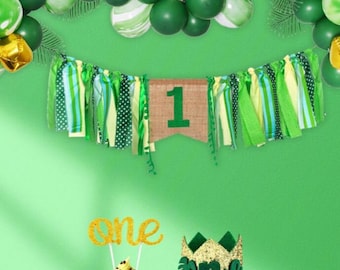 Green High Chair Banner, 1st birthday High Chair Banner, spring banner, girls 1st birthday photo prop,  boys birthday banner