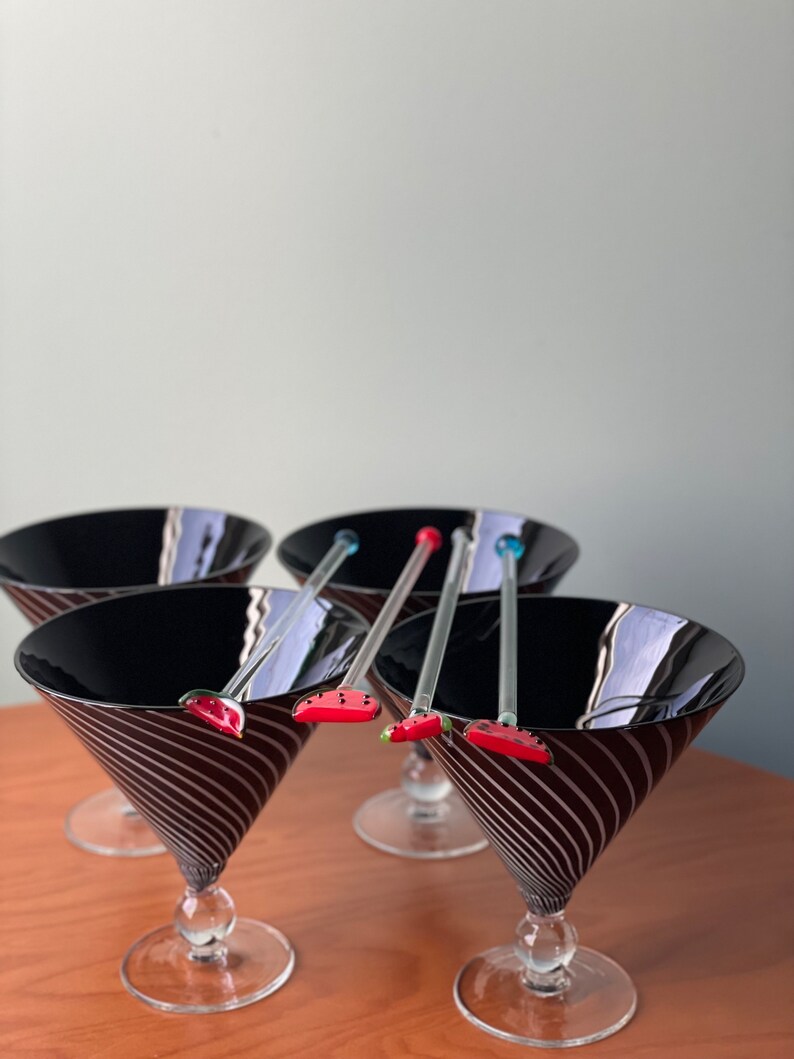 4 verres à martini, articles de bar du milieu du siècle, verres à cocktail vintage, cadeau pour elle, cadeau pour lui, chariot de bar mcm, verres noirs et blancs, mcm, image 10