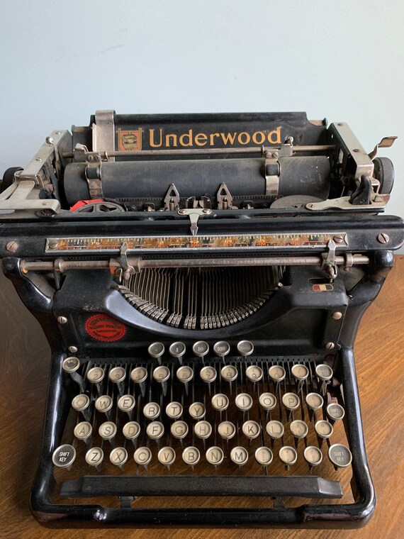 アンティーク Underwood タイプライター-