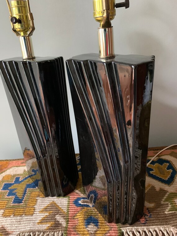 Black on sale accent lamp
