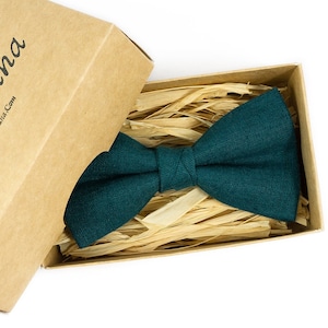 Teal green wedding bow ties for men and boys / Teal green neckties for men as unique anniversary gift for husband or boyfriend