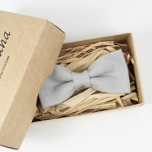 Light Gray Linen Bow Tie: Handmade Wedding Groomsmen Bowtie