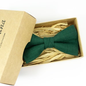 Dark Green linen groomsmen bow ties for weddings / Dark green bow ties and neckties for men available with matching pocket square