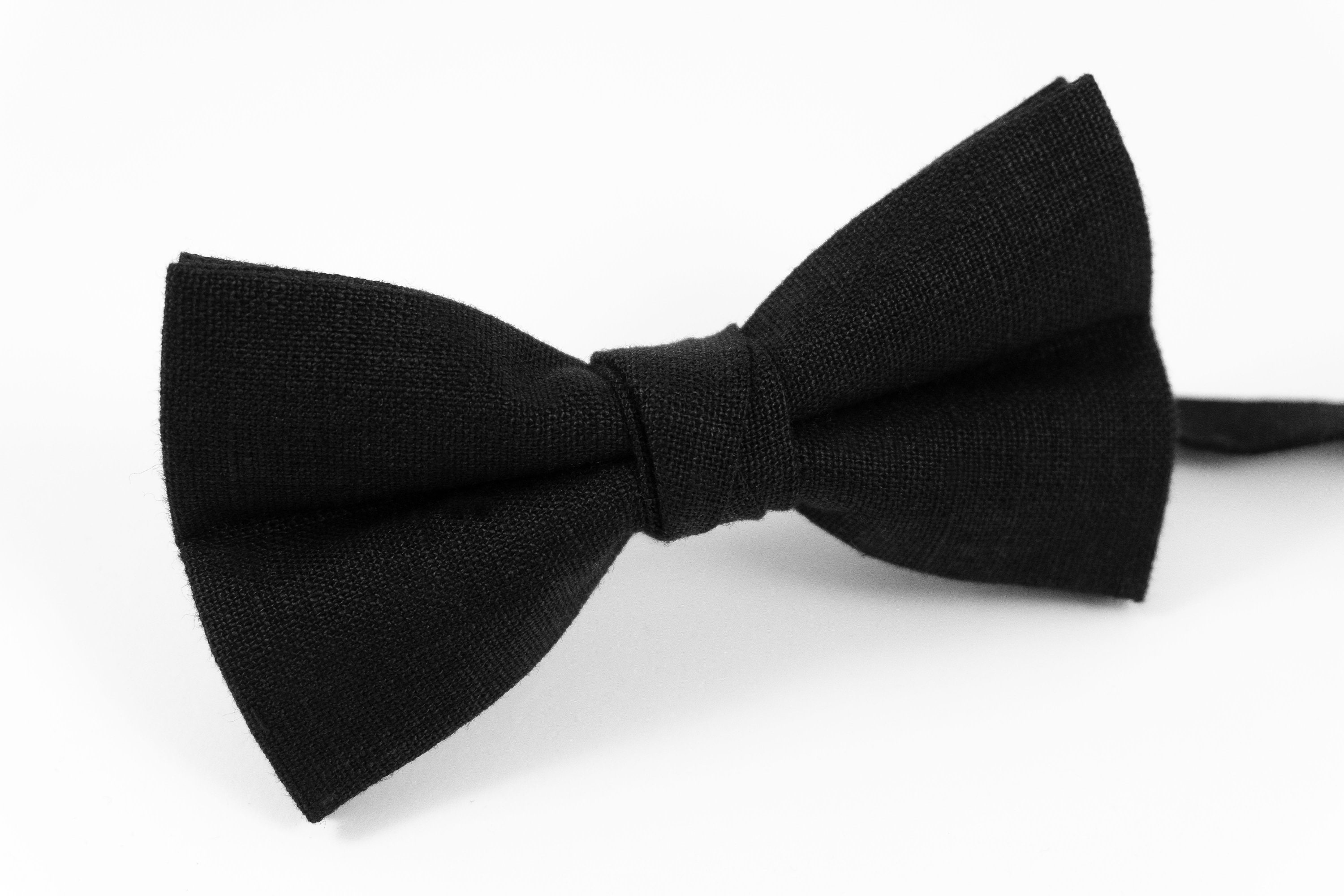 Black Pre-tied Bow Ties for Weddings Linen Groomsmen Bow - Etsy