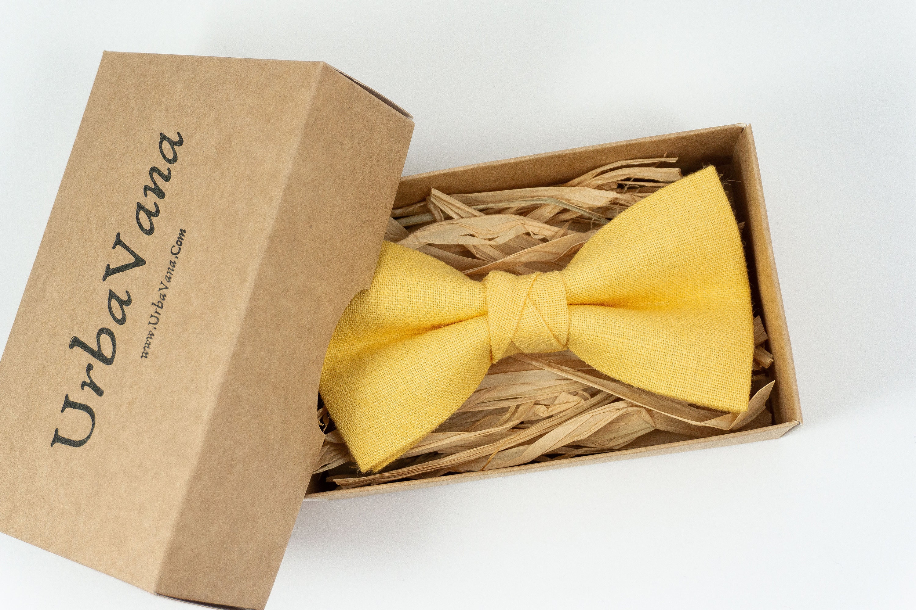 Light yellow linen bow tie for groom and groomsmen as wedding | Etsy