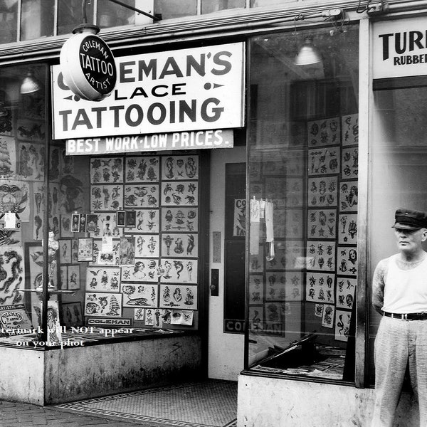 5x7 Vintage 1940 Tattoo Parlor PHOTO Tattoo Shop Norfolk Virginia Art Artist Ink Shop