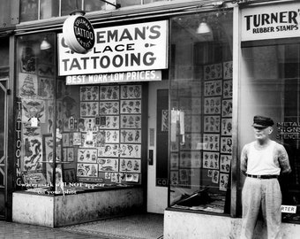 5x7 Vintage 1940 Tattoo Parlor PHOTO Tattoo Shop Norfolk Virginia Art Artist Ink Shop