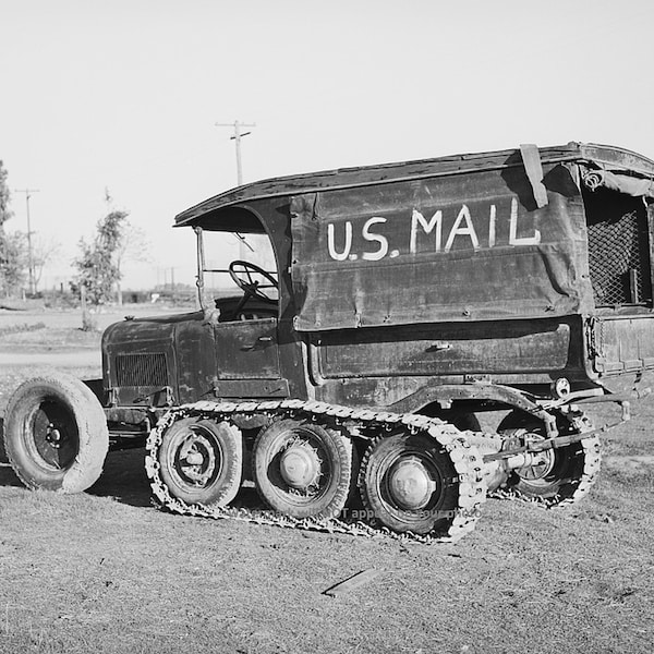 5x7 1940 US Mail Truck PHOTO Tractor Mail Delivery Vintage Post Office California