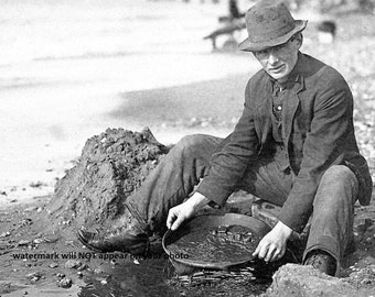 FOTO 5x7 Cercatore d'oro Alaska Man 1900 Nome Minatore d'oro Minatore Minatore