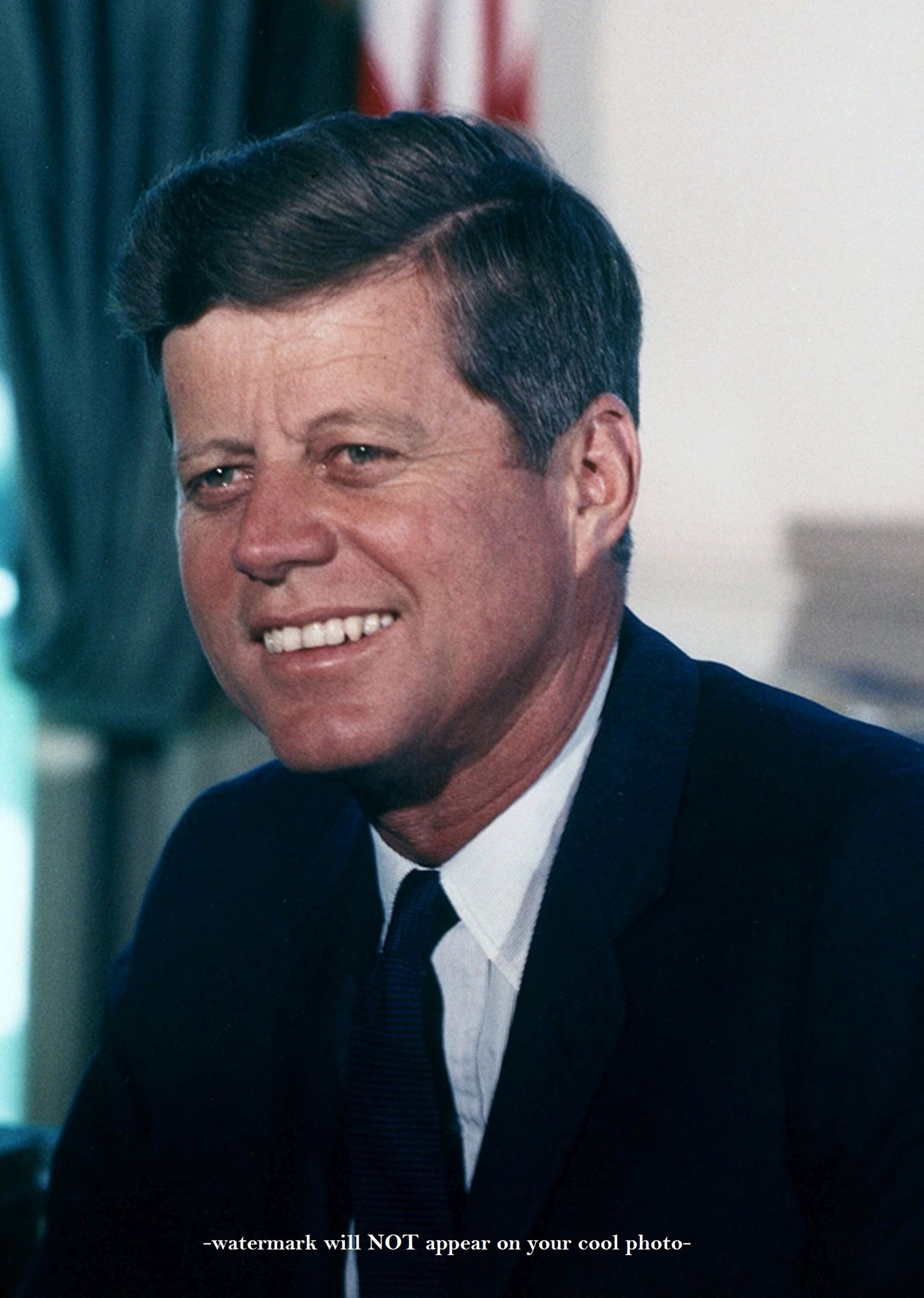 J.F. Kennedy元大統領のサイン入りの写真（左にある写真、他は参考） il_fullxfull.2173563083_31lm.jpg