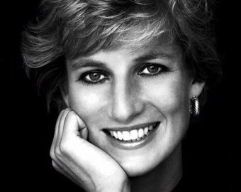 【J17732】DIANA A PORTRAIT J17732】DIANA A PORTRAIT J17732】DIANA A PORTRAIT Diana: A