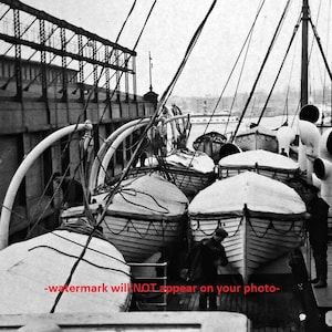5x7 Titanic Lifeboats Aboard Carpathia PHOTO Rescue Ship Wreck Disaster