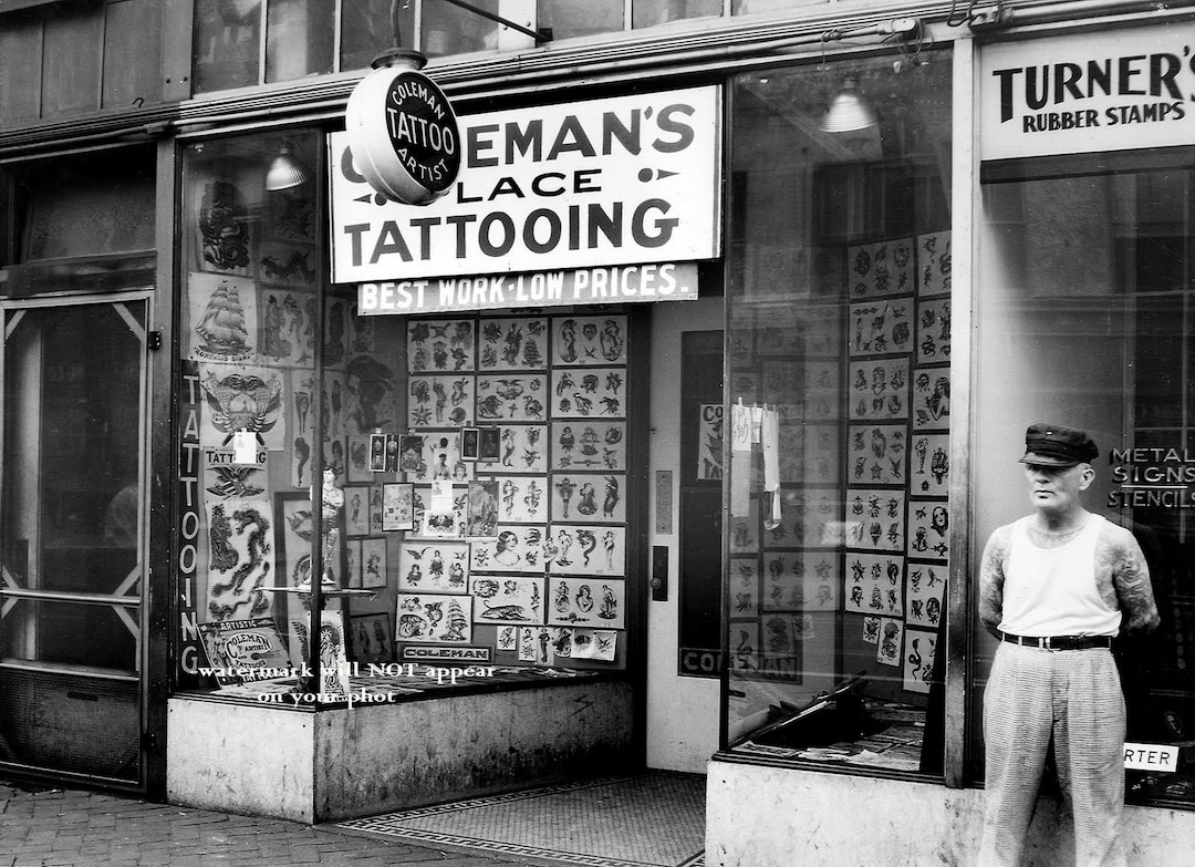 5x7 Vintage 1940 Tattoo Parlor PHOTO Tattoo Shop Norfolk Virginia