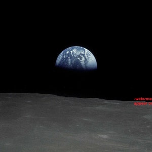 5x7 Famous Earthrise PHOTO, Apollo 8 Moon Mission, PLANET EARTH 1968