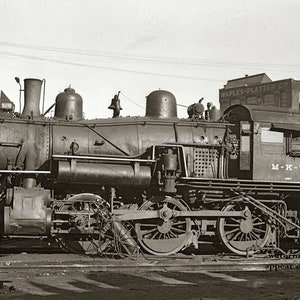 5x7 1937 Missouri Kansas Texas Train PHOTO Locomotive MKT Katy Train Union Pacific Engine Great Depression Era
