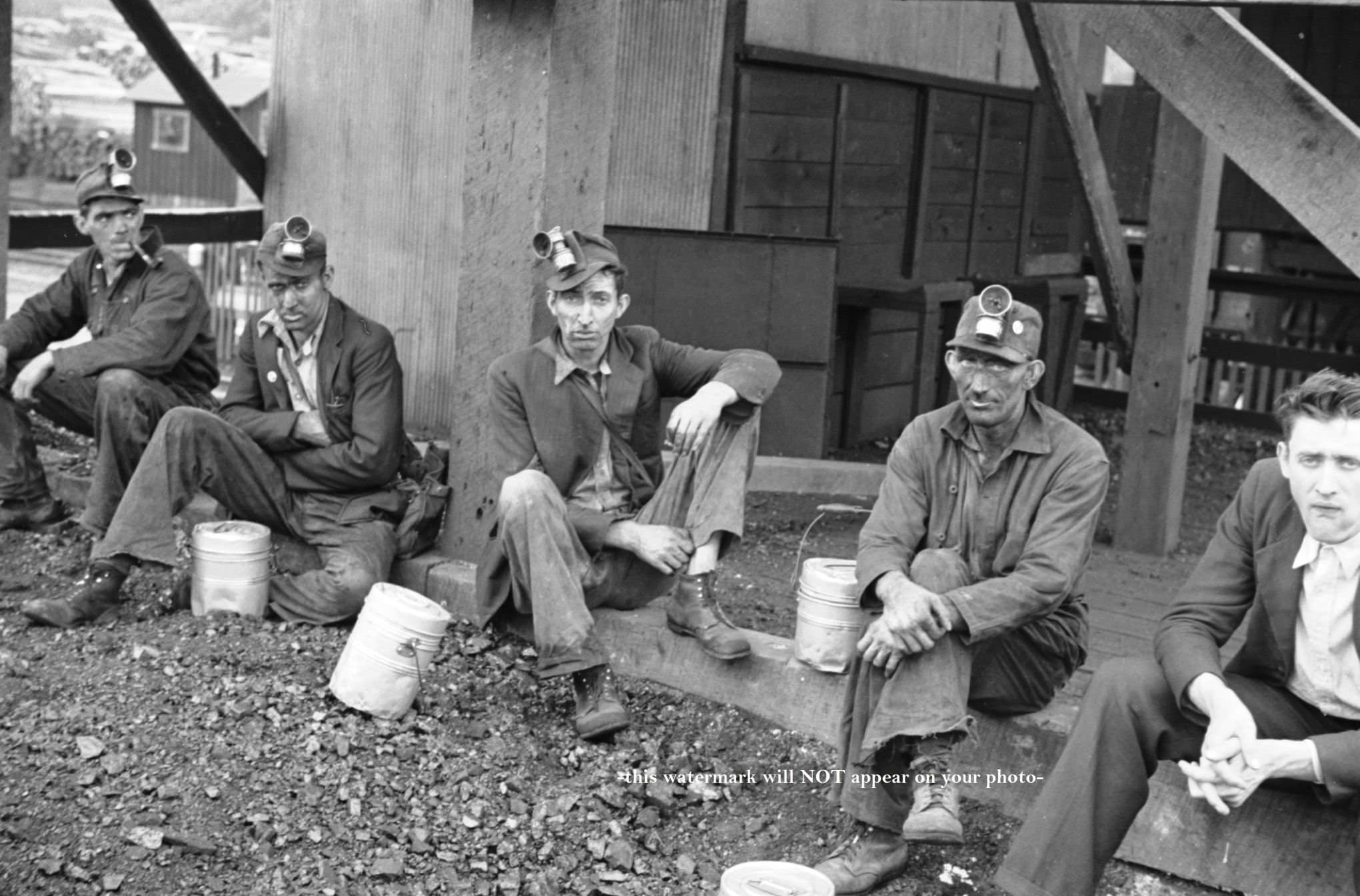 4x6 1935 炭鉱労働者の集合写真 大恐慌 ケンタッキー炭鉱労働者 - Etsy