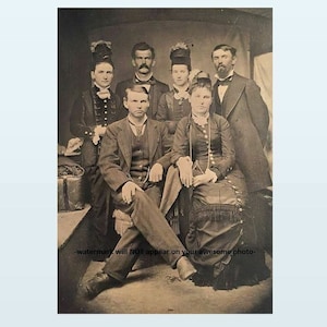 RARA FOTO DE GRUPO Doc Holliday Wyatt Earp Esposa Nariz Grande Kate Salvaje Oeste Alguacil de EE. UU. Sheriff