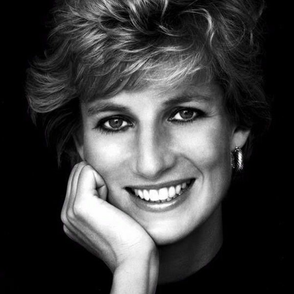 4x6 Princess Diana PHOTO Stunning Portrait Print Princess of Wales Royal Family